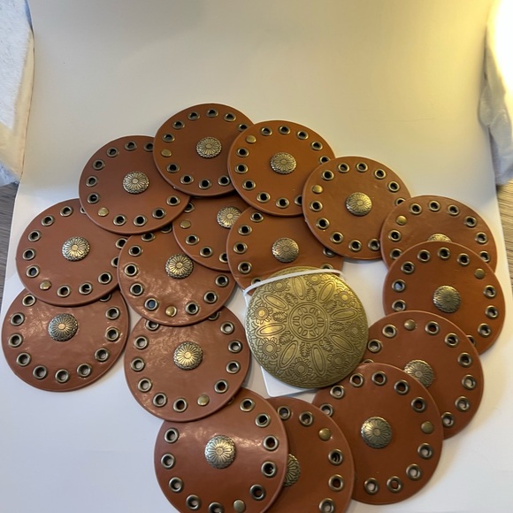 NWT Brassy Gold & Brown Belt - Picture 1 of 1